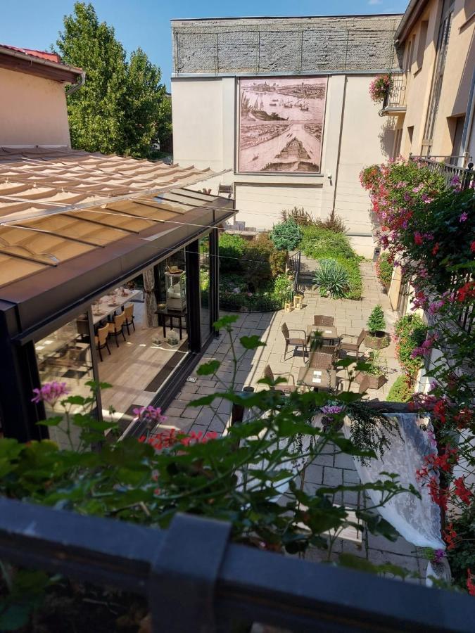 Hotel Litovel Komárno Exteriér fotografie