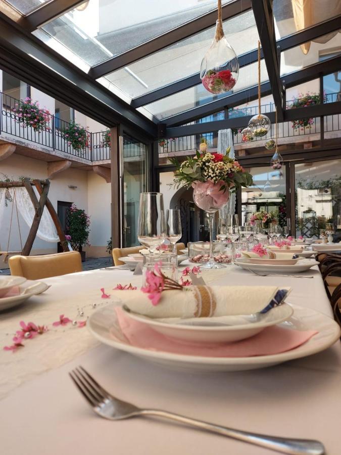 Hotel Litovel Komárno Exteriér fotografie